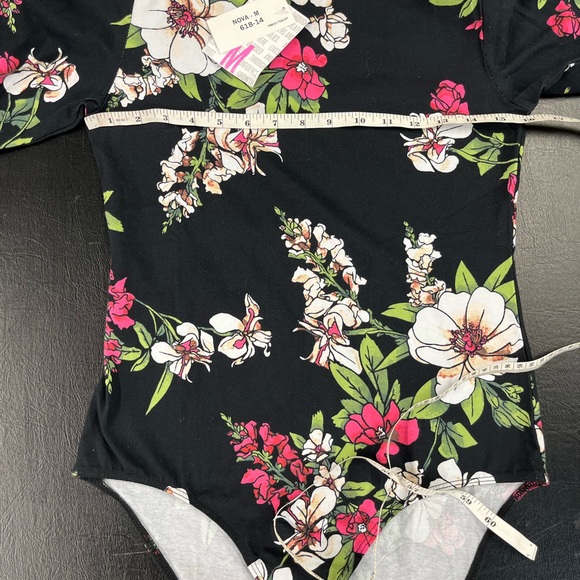 LuLaRoe Nova bodysuit size medium - Picture 6 of 8